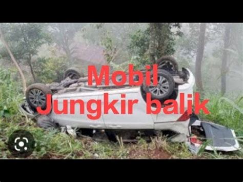 Kecelakaan Mobil Di Simpang Miga GunungSitoli II RUSH VS ROCKY II Mobil