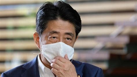 Japanese Pm Abe Resigns Over Worsening Health News Khaleej Times