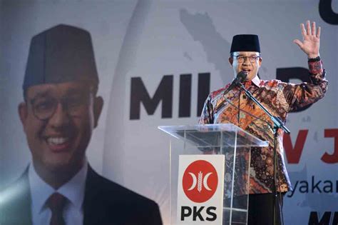 Foto Anies Baswedan Sampaikan Pidato Politik Di Hadapan Ribuan Kader Pks