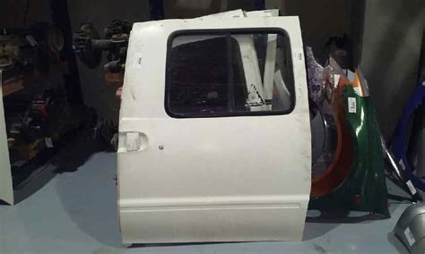 Puerta Lateral Corredera Izquierda Nissan Vanette Cargo Van Hc