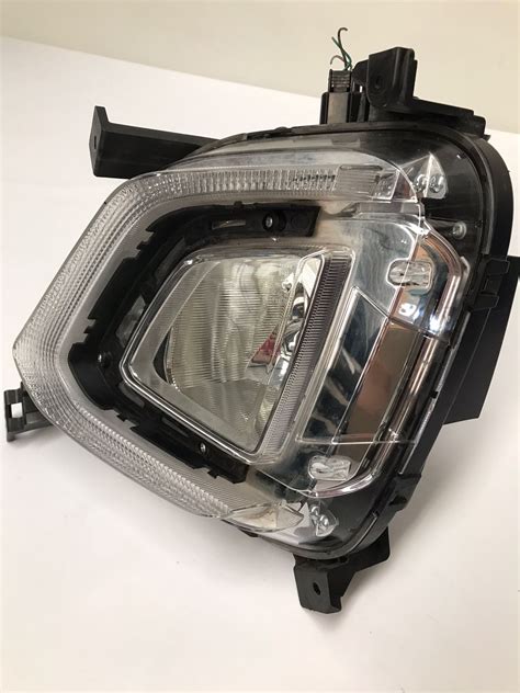 Farol Auxiliar Lado Direito Hyundai Creta V Auto Pe As