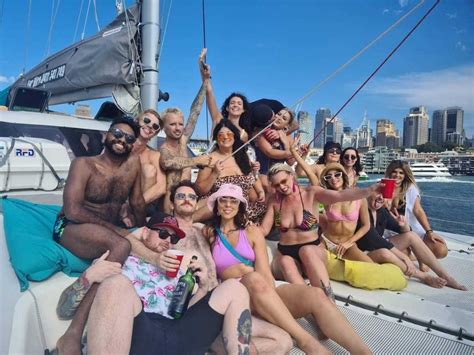 Why A BYO Cruise On Sydney Harbour Is The Ultimate Friends Day Out