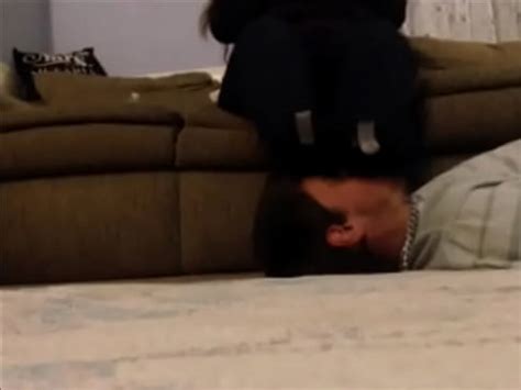 Slippers And Barefoot Face Stomp QueenChristy XVIDEOS