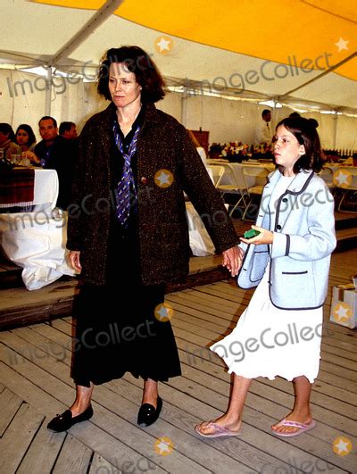 Photos and Pictures - Sigourney Weaver_daughter K26012rhart Sd0901 ...