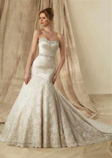 Mermaid Strapless Sweetheart Ruched Satin Lace Wedding Dress With