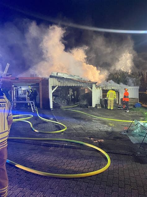 Brand In Stade Verursacht 75 000 Euro Schaden Feuer Greift Von