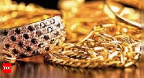 Kolhapur Trader Looted Of Gold Ornaments Worth 3l Kolhapur News