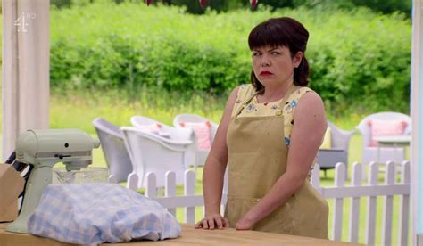 GBBO favourite Briony reveals what happened to her 'little hand' - Extra.ie