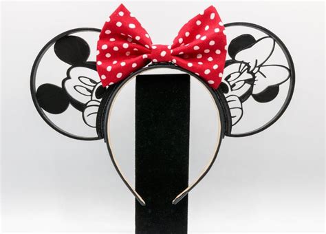 Peeking Mickey And Minnie D Printed Mouse Ears With Traditional Minnie