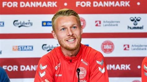 AC Milan Boyong Pemain Pinjaman Dari Sevilla Simon Kjaer Tribun Timur