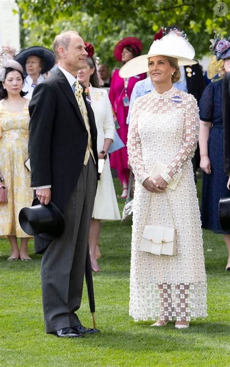 Photo Le Prince Edward Duc D Edimbourg Sophie Rhys Jones Duchesse