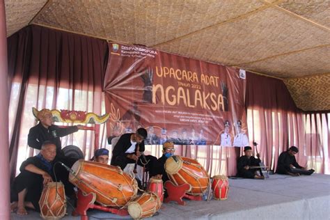 Upacara Adat Ngalaksa Adat Istiadat Sumedang Sebagai Wujud Rasa Syukur