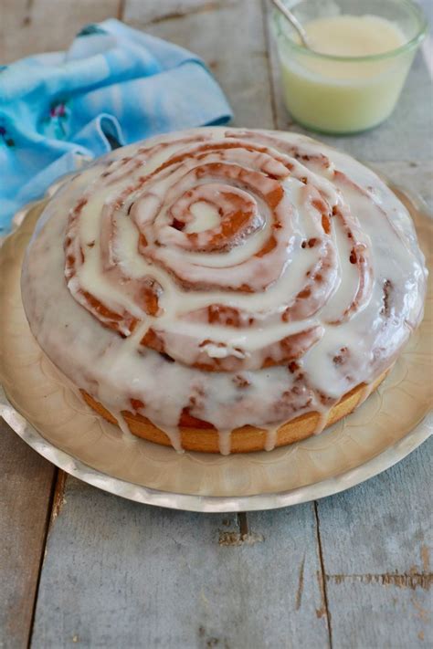 Cinnamon Roll Cake Gemma S Bigger Bolder Baking