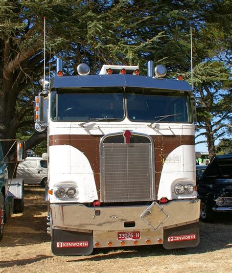 Historic Trucks ATHS Truck Show At Lancefield 2014 Kenworths To Whites