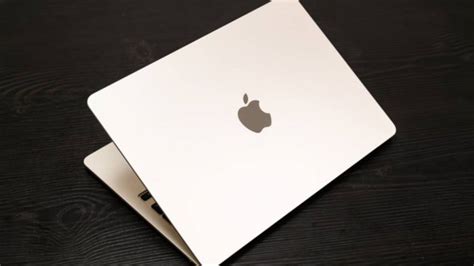 Macbook Air Da 15 Pollici Cosa Ha In Mente Apple FASTWEBPLUS