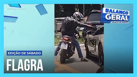 V Deo Flagra Motorista De Carro De Luxo Sendo Assaltado Na Zona Sul De