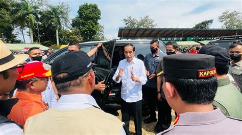 Presiden Instruksikan Buka Akses Daerah Terisolasi Akibat Gempa Cianjur