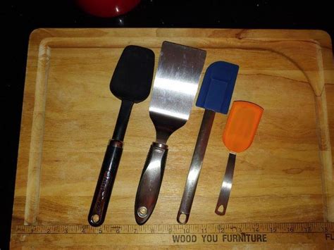 Kitchen Utensils Estatesales Org