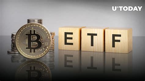 Spot Bitcoin ETF Now Holds 303,000 BTC Units: Data