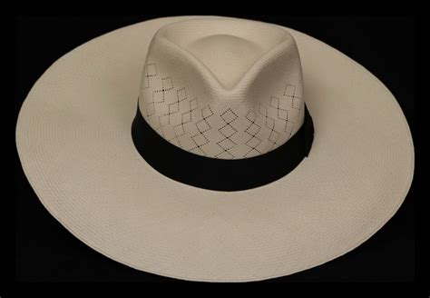 Genuine Handmade Montecristi Super Fino Plantation Hat