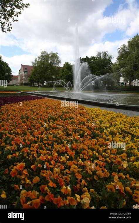 Park Adama Mickiewicza Poznan Wielkopolska Poland Stock Photo Alamy