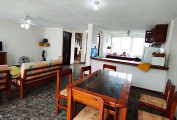 43 Casas En Venta En Atacames Icasas Ec