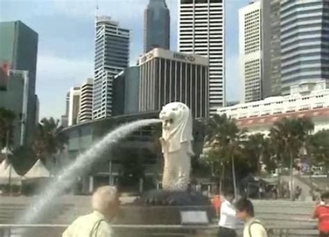 Merlion Statue - Singapore's National Animal and Symbol | HubPages