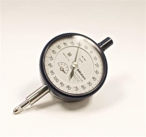 Mitutoyo 2109s 10 Dial Indicator 0 1mm 0 001mm Graduation ±5µm 8mm