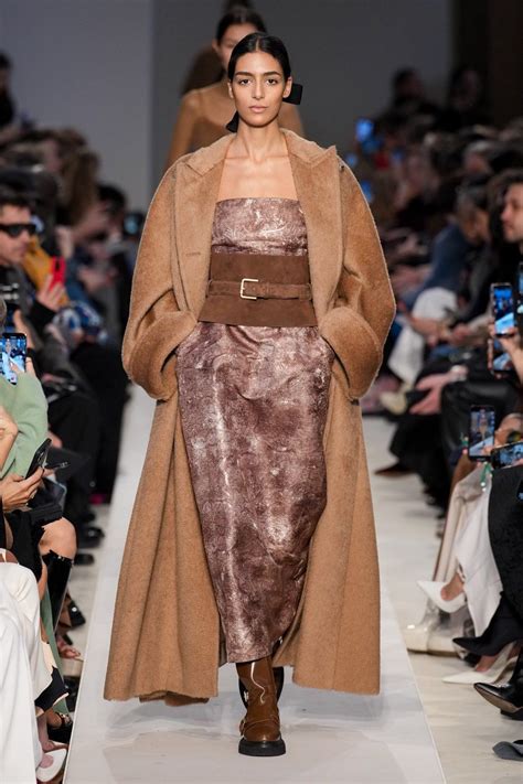 Max Mara Fall Ready To Wear Collection Artofit