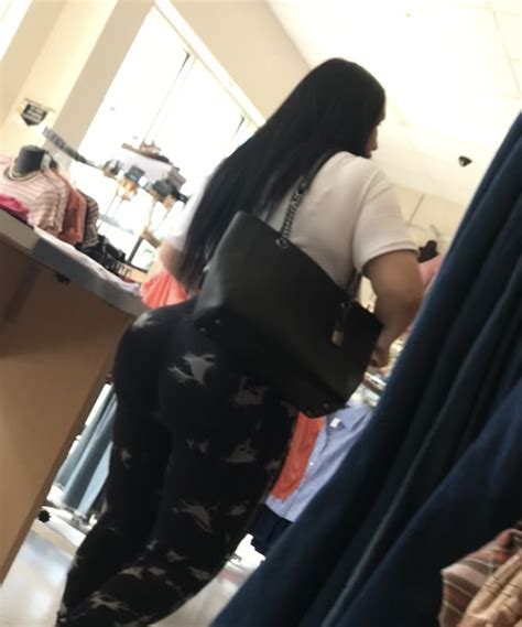 Super Thick Milf In Leggings Forum