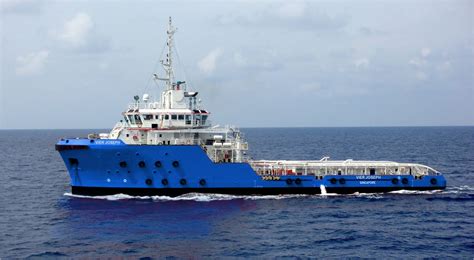 AHTS, Ocean TUG, Bulk Carriers & Tankers: OCEAN TUG 3200 BHP 40 M/T ...