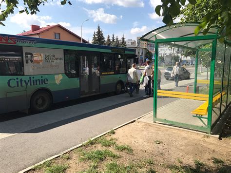 Nowe Linie Autobusowe Po Cz Ostrowiec Z S Siednimi Miastami Radio