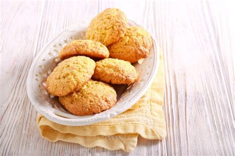 Biscotti Con Farina Di Mais La Ricetta Dei Biscotti Friabili E Leggeri