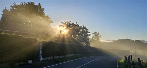 Amanecer Amanecer Con Nubes Bajas Y Sol Eitb Eus Flickr