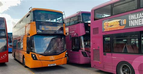 Oxford Traslado en autobús a desde el aeropuerto de Londres Gatwick