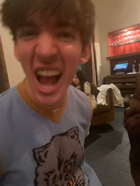 kat 💗 ☁️ on Twitter | Albert/flamingo, Flamingo/albert, Flamingo