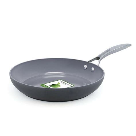 The Best Nonstick Pans for Perfect Pancakes and the Easiest Eggs | Best non stick pan, Non stick ...