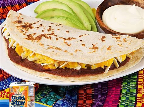 Baleada hondureñas orgullo nacional y su fusión de sabores