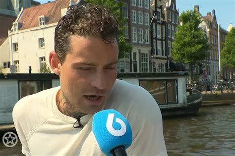 Douwe Bob Wordt Voor De Vierde Keer Vader En Deelt Bijzondere Foto