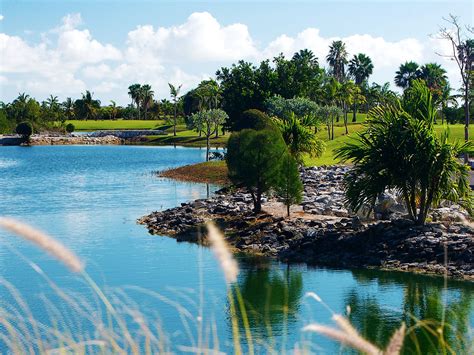 Things You Need To Know Before Teeing Off At Royal Turks And Caicos