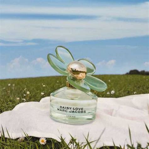 N C Hoa Marc Jacobs Daisy Love Spring Limited Edition Eau De Toilette Ml