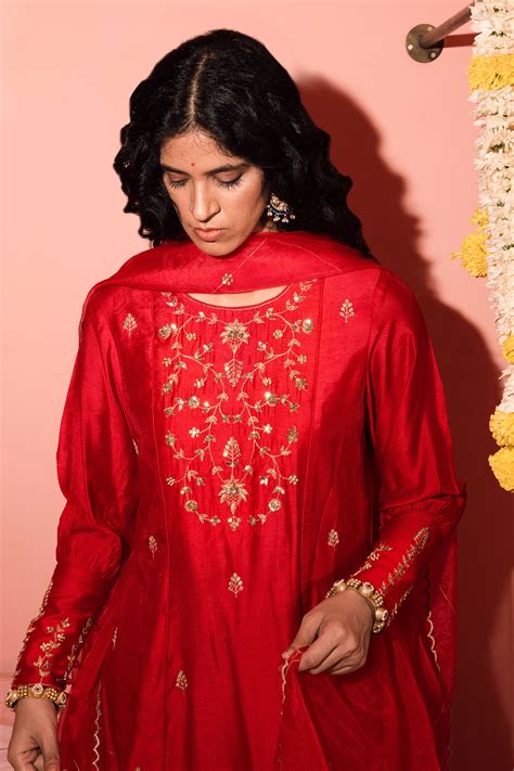 Buy Red Kurta Chanderi Silk Round Set For Women By Asaga Online At Aza