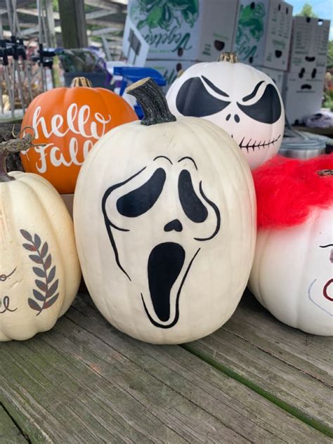 31 Scary Halloween Painted Pumpkin Ideas Lady Decluttered