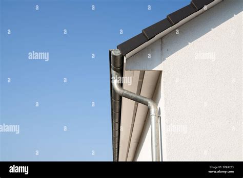 House Roof Drainage Residential Home Exterior Stock Photo Alamy