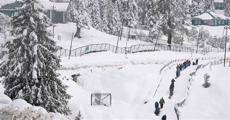 Cold Wave Conditions Persist In Himachal 130 Roads Remain Blocked