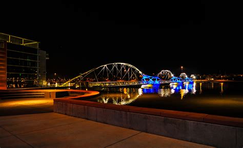 Tempe Town Lake Pedestrian Bridge American Institute Of Steel