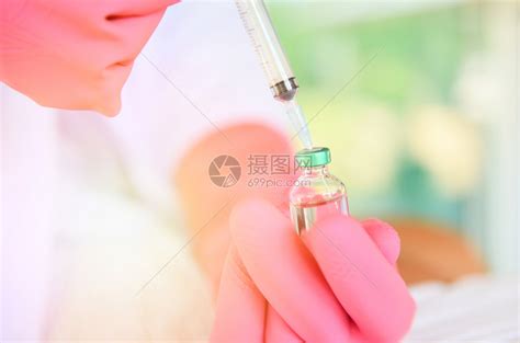 向病人提供预防疫苗药用瓶设备医院生液体药物保健医疗工具高清图片下载 正版图片305534764 摄图网