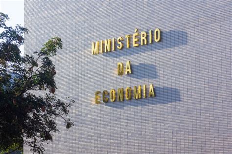 Ministério Da Economia Desbloqueia R 35 Bi De Emendas