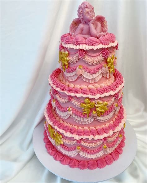 Pink Vintage Wedding Cakes 48 Of The Prettiest Vintage Wedding Cake