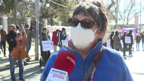 Decenas De Personas Exigen Justicia En El Octavo Aniversario De La Tragedia Del Tarajal La Rioja